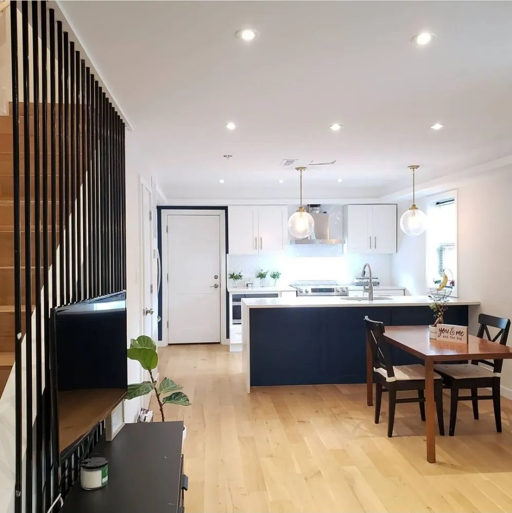 Slide of Mart Remodeling - Professional Home Remodeling