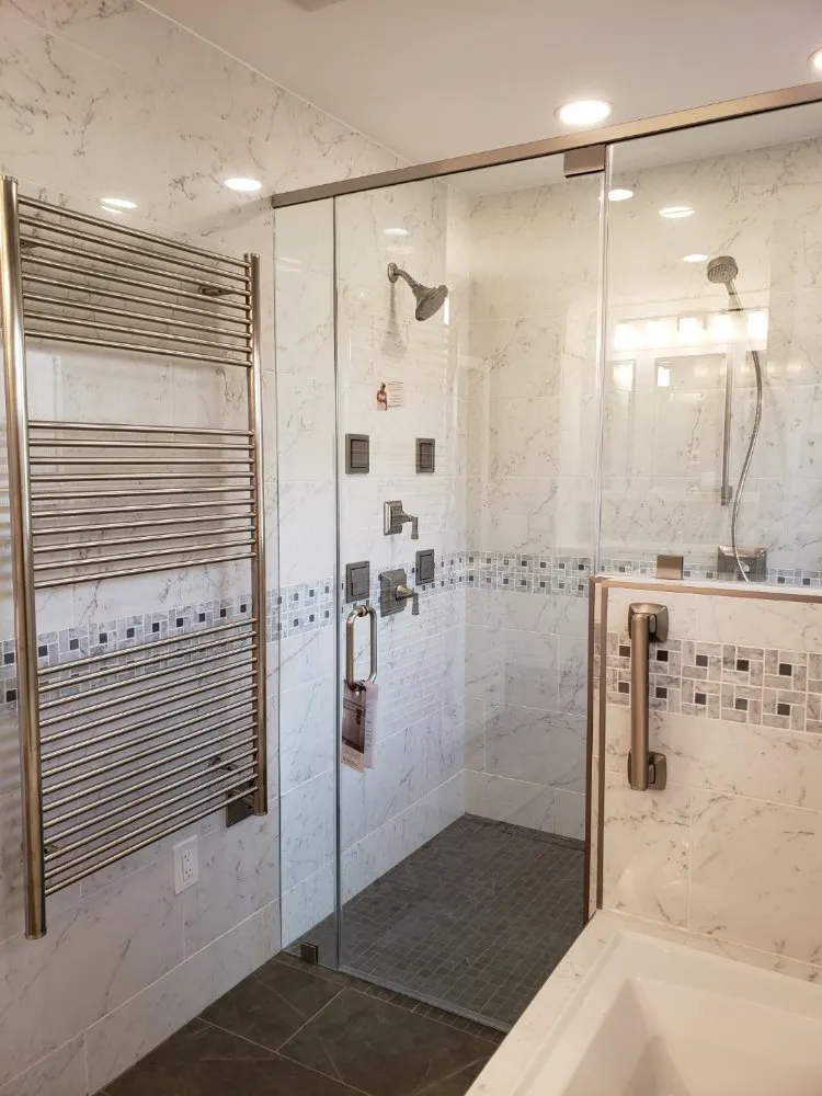 Slide of Mart Remodeling - Professional Home Remodeling