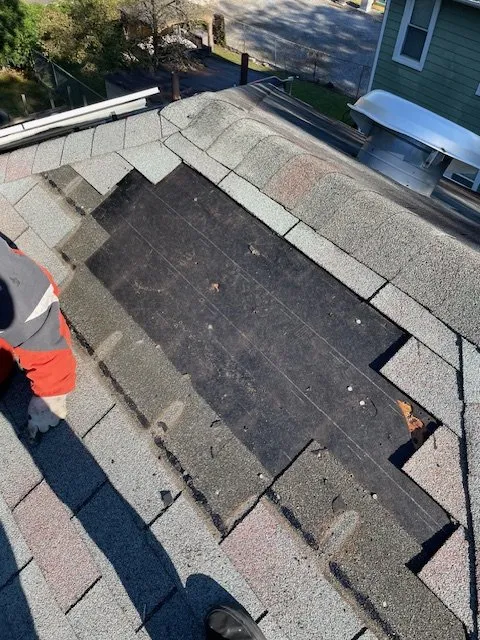 Slide of Martin Roofing