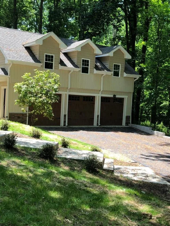 Slide of Martinez Construction and Roofing