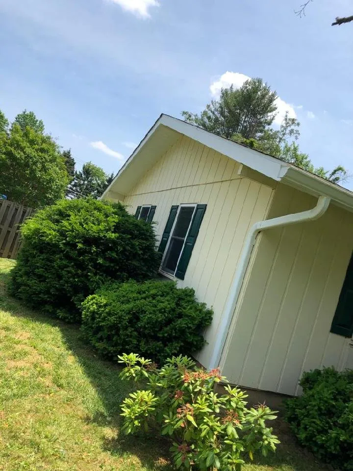 Slide of Martinez Construction and Roofing