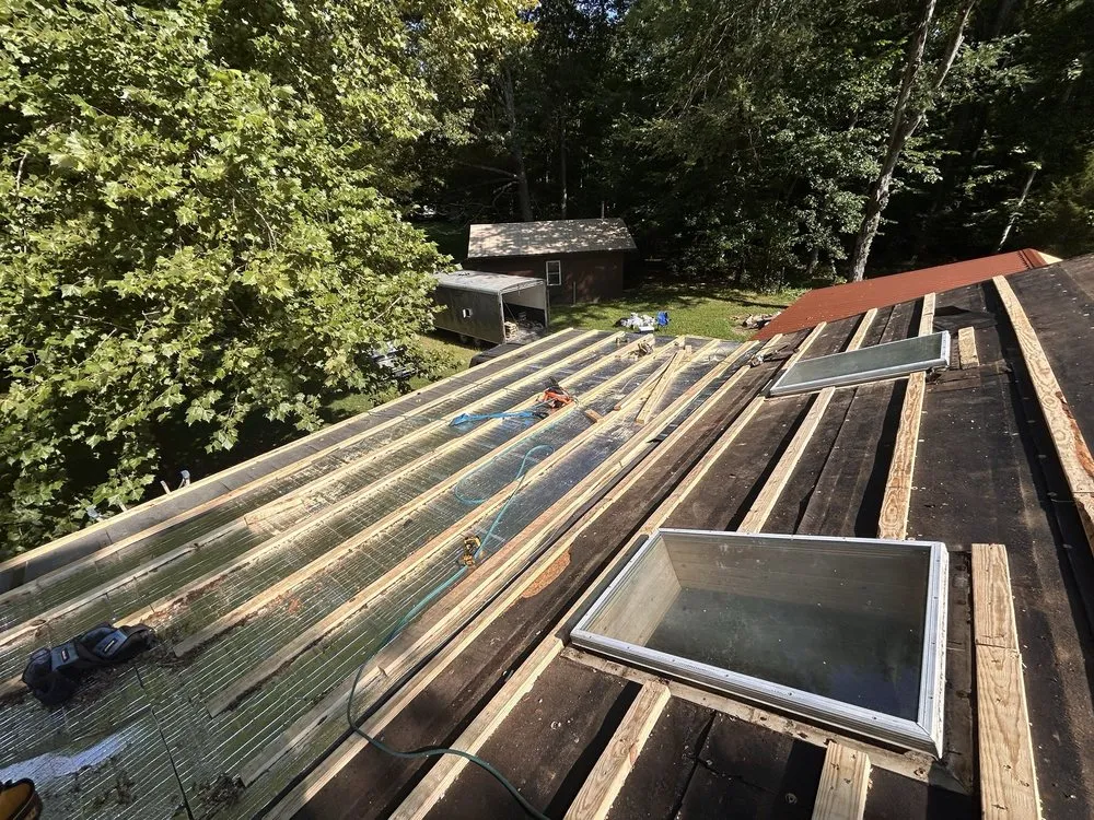 Slide of Martinez Roofing And Construction