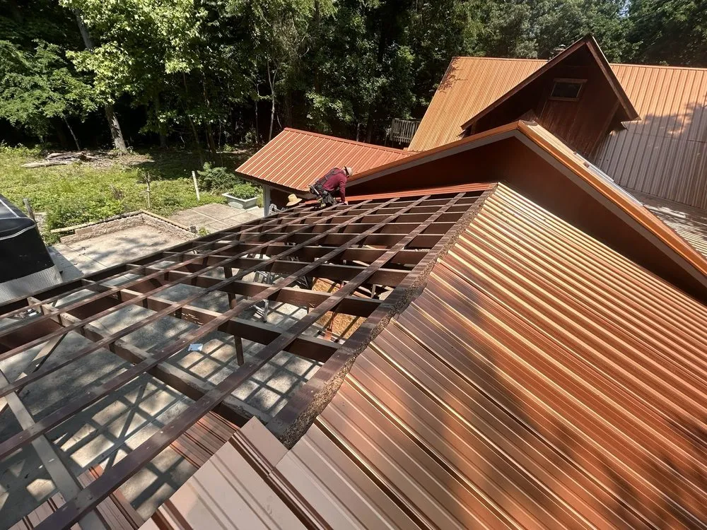 Slide of Martinez Roofing And Construction