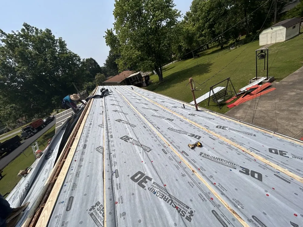 Slide of Martinez Roofing And Construction