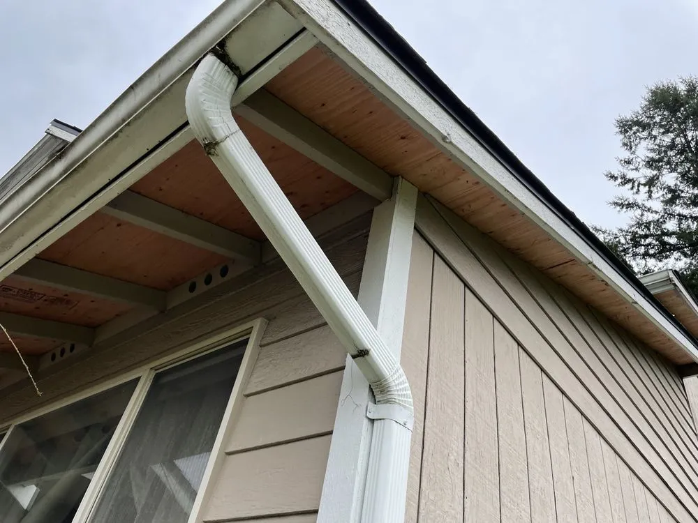 Slide of Martinez Roofing