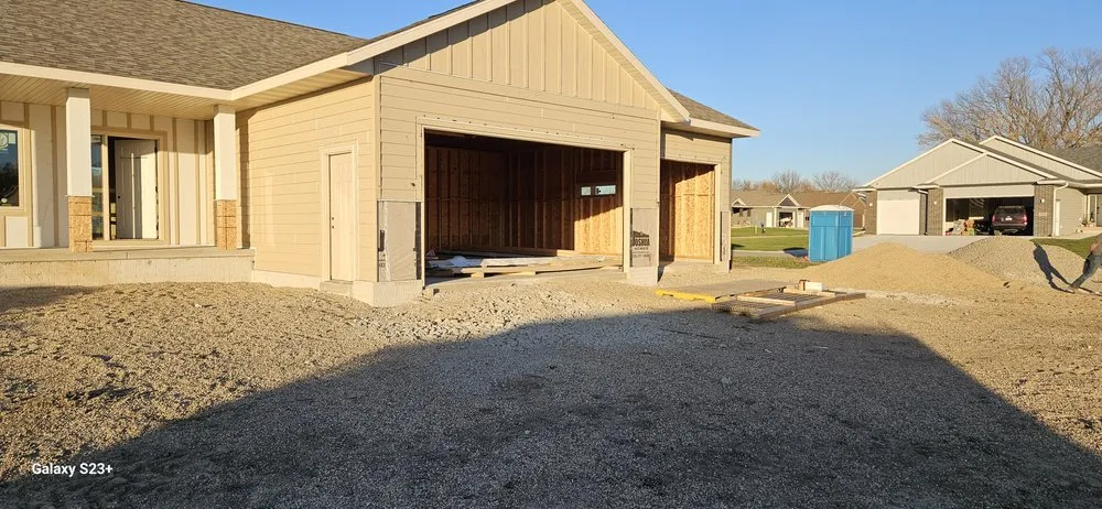 Emergency roof installation in Elma, IA - Martins construction ll