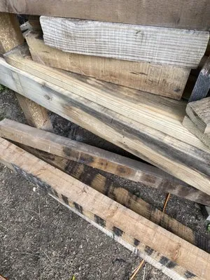 Martin's Fence & Tree Service Logo