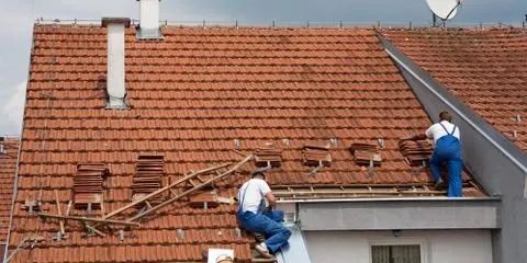 Slide of Marty Robbins Roofing