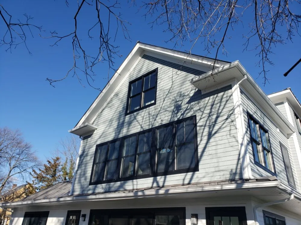 Slide of Marut Home Improvement