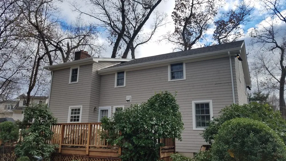 Slide of Marut Home Improvement