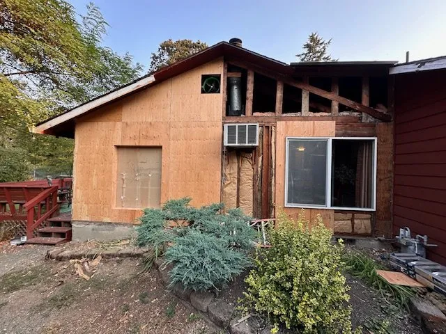 Slide of Marvel Construction