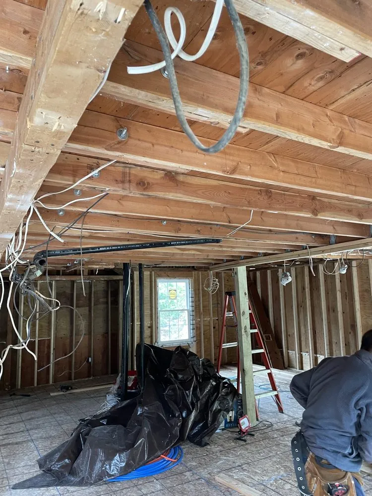 Slide of Marvin General Contractor