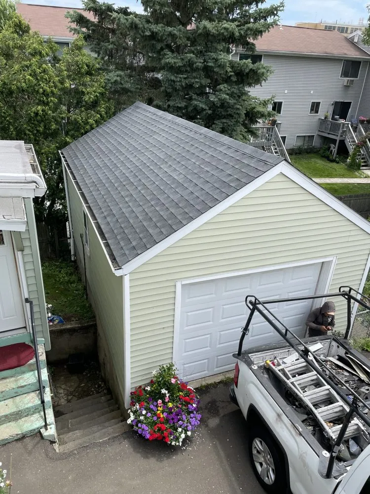 Slide of Marvin General Contractor