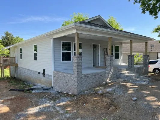 Marx’s Handyman Service Logo