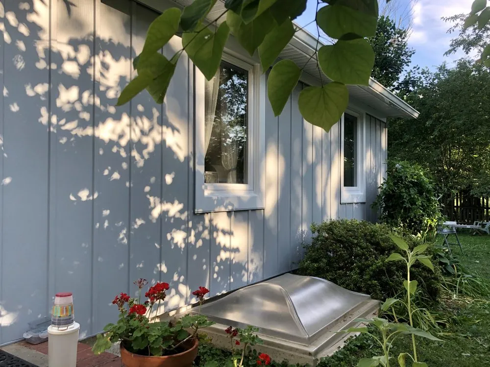 Slide of Maryland Suburban Aluminum & Vinyl Co