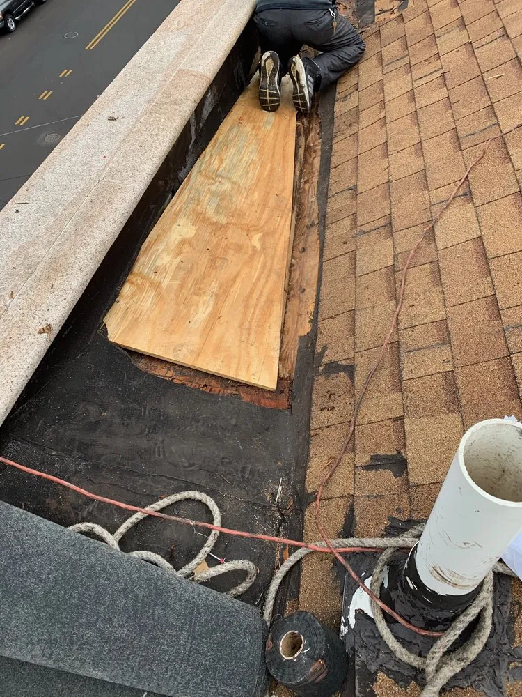 Trusted roof inspection experts serving East Elmhurst, NY - Masnoon Anjum