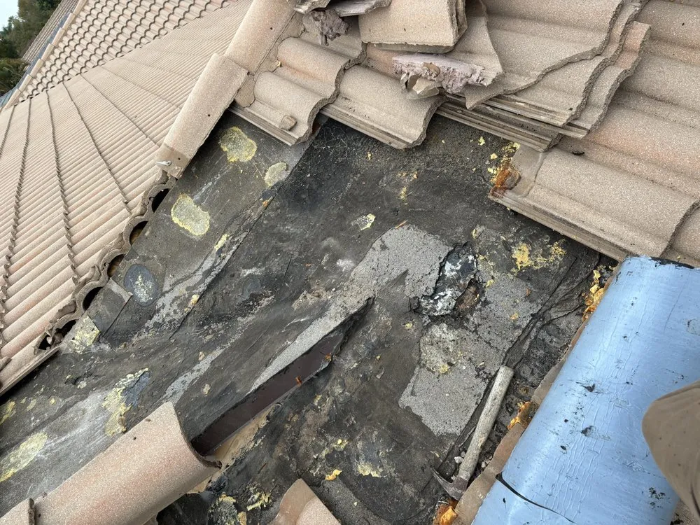 Slide of Mason Roofing