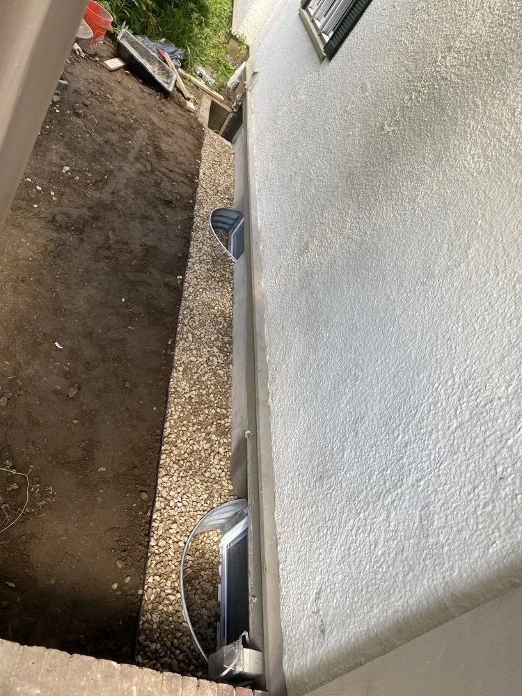 Slide of Mass-wide masonry and waterproofing