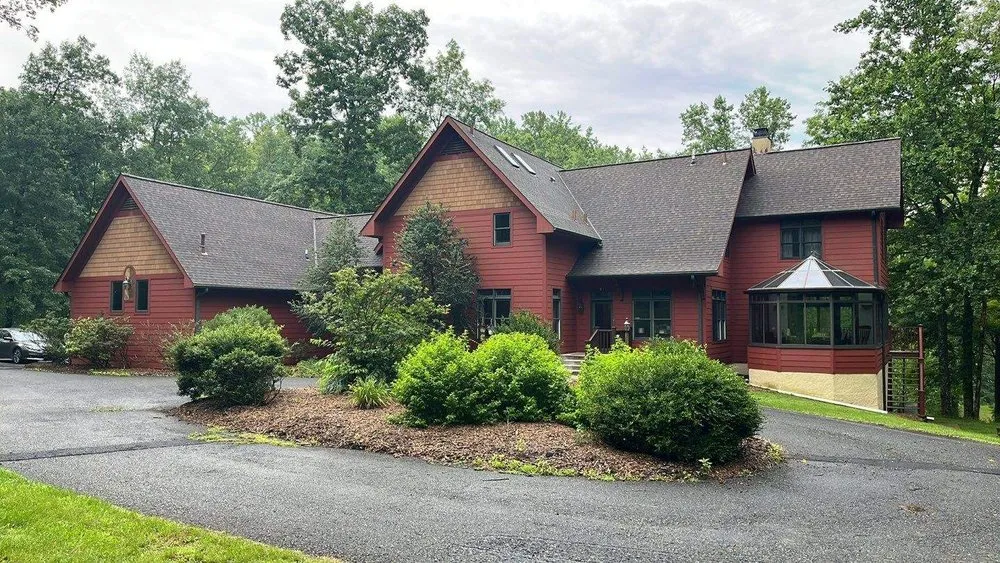 Trusted roof leak repair near you across Oley, PA - Mast Roofing & Construction
