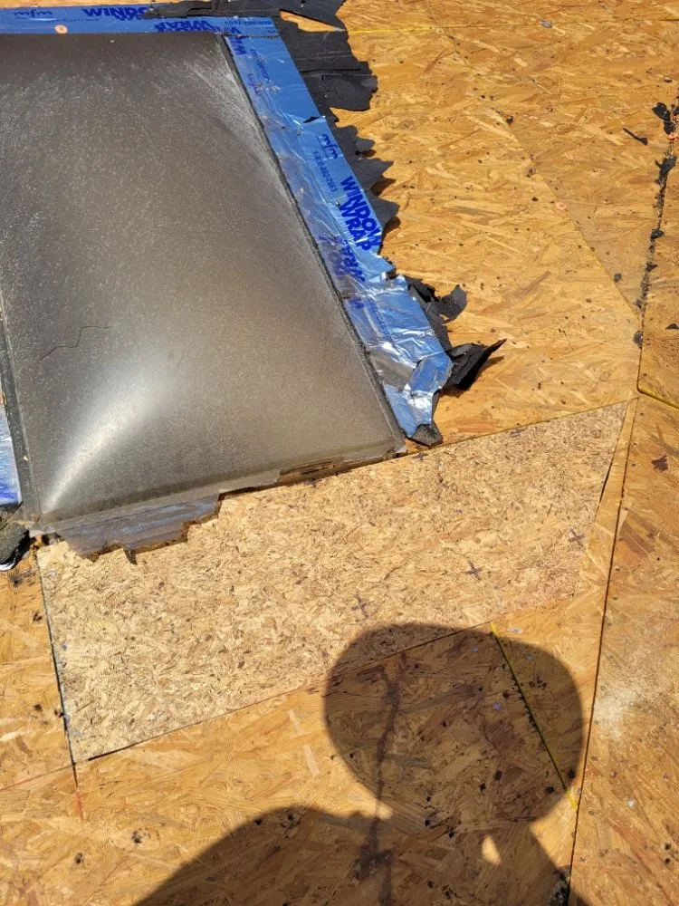 Slide of Master Elite Roofing