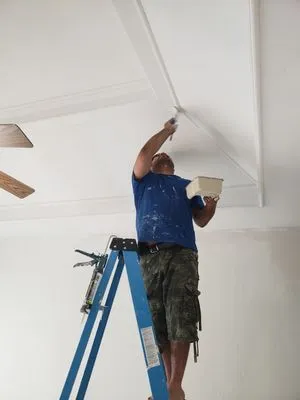 Master Piece Painting And Remodeling Logo