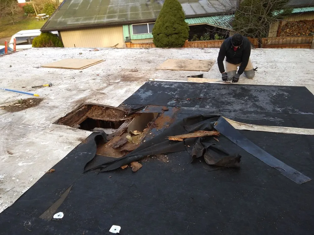 Slide of Master Roof Experts