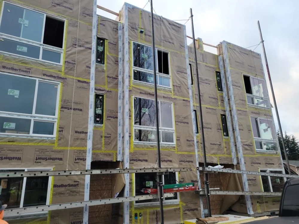 Slide of Master Roof Experts