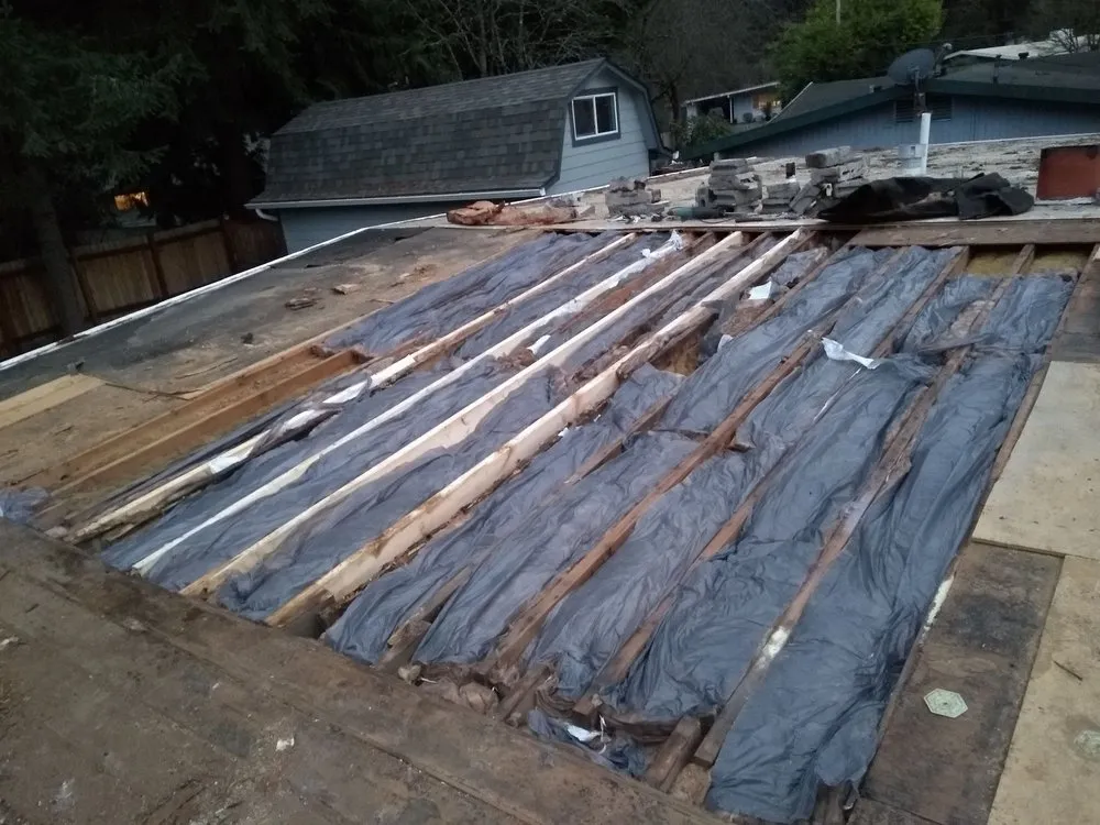 Slide of Master Roof Experts