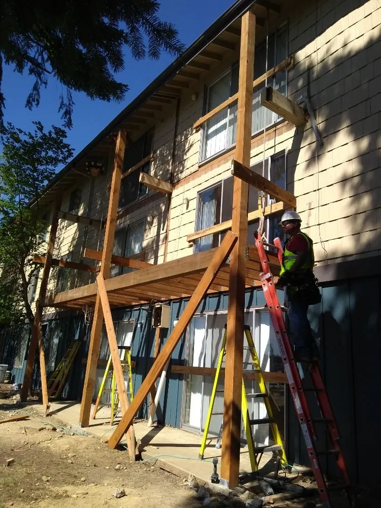 Slide of Master Roof Experts