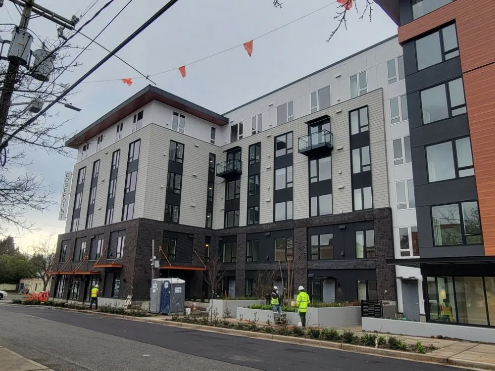 Slide of Master Roof Experts