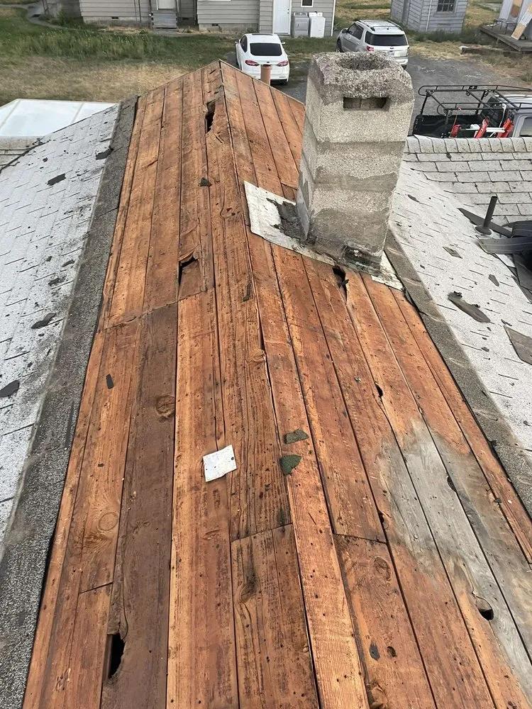 Slide of Master Roofing & Flooring