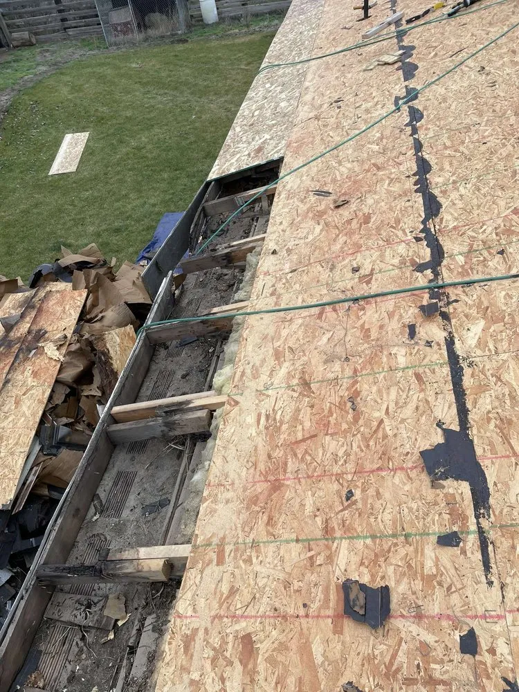 Slide of Master Roofing & Flooring