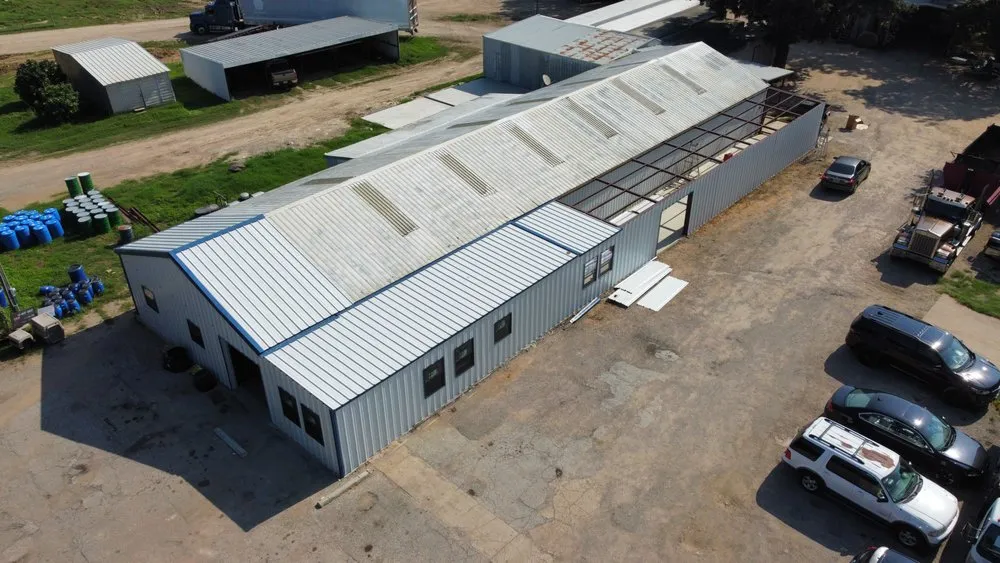 Slide of Master Roofing