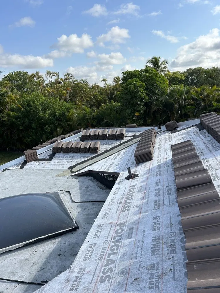 Slide of Master Roofing