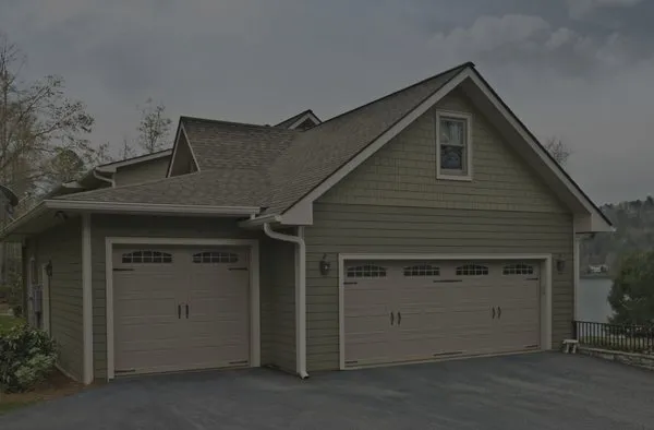 MasterBuilt Construction Logo