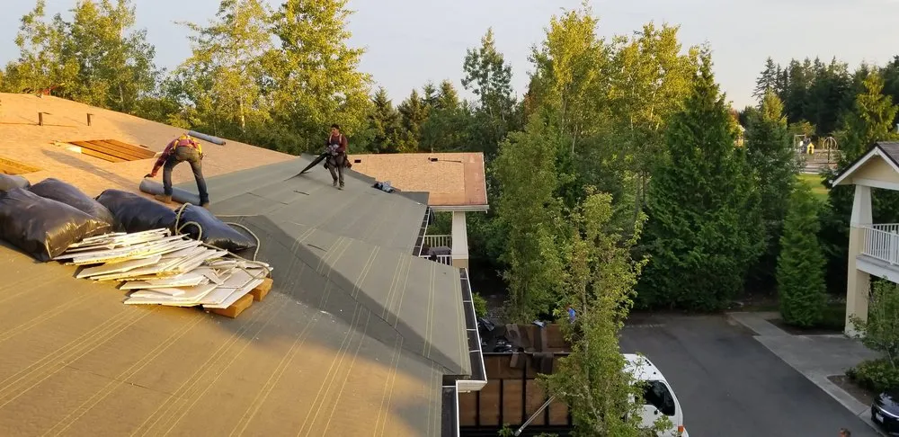 Slide of MasterCraft Roofing