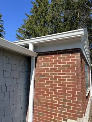 MasterRoof Contracting Logo