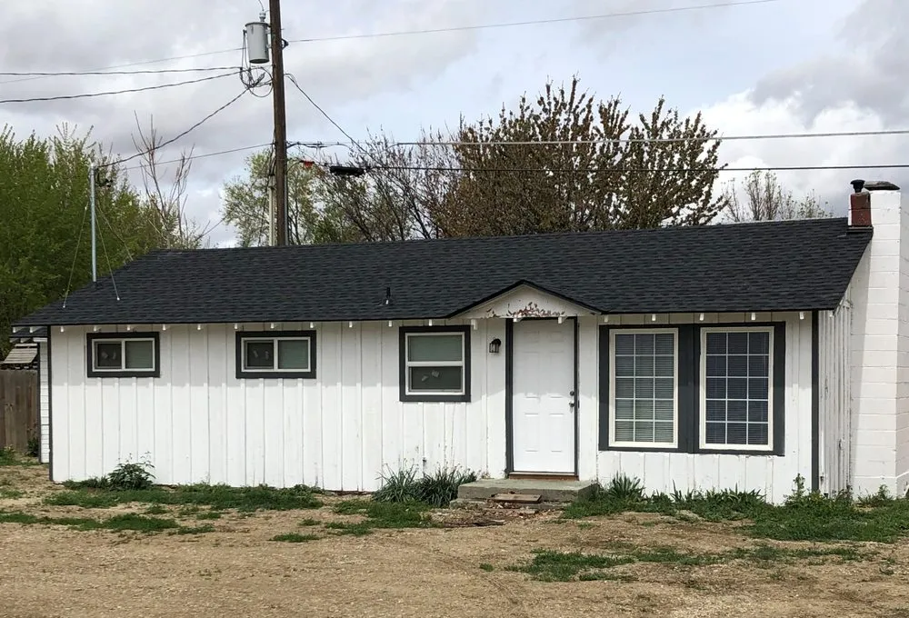 Slide of Master's Roofing Company