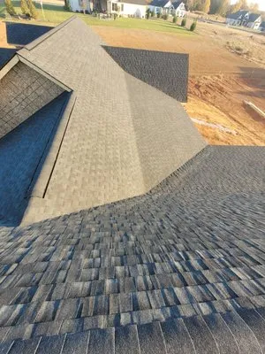 Mateo Roofing Specialists Logo