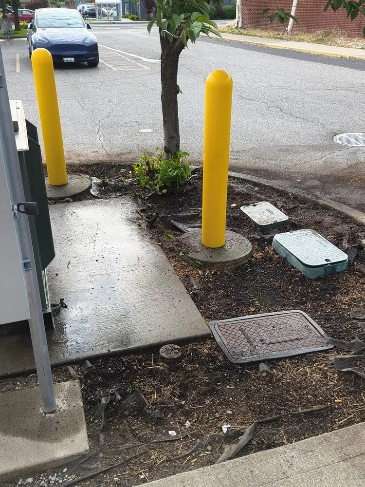 Slide of Matt The Handyman