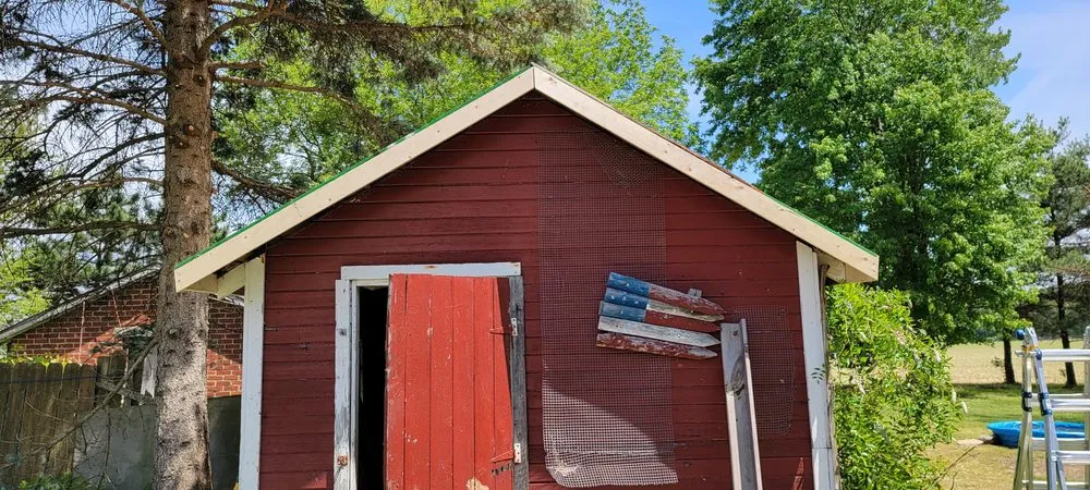 Slide of Mattew Taylors Roofing