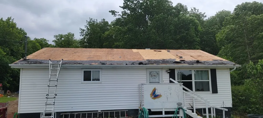 Slide of Mattew Taylors Roofing