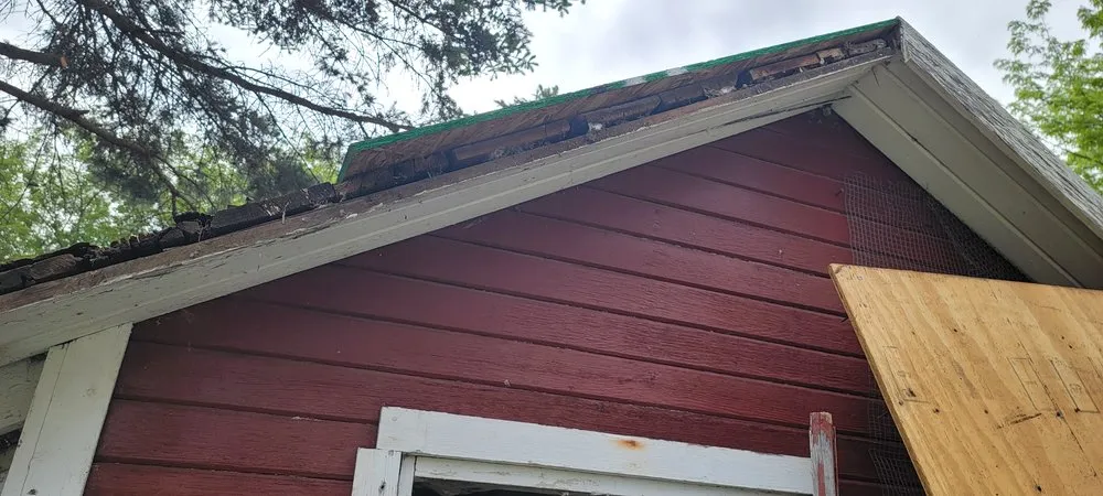 Slide of Mattew Taylors Roofing