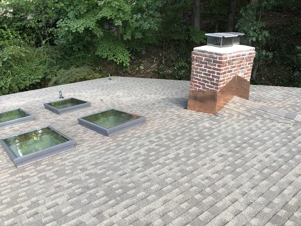 Slide of Matute Roofing