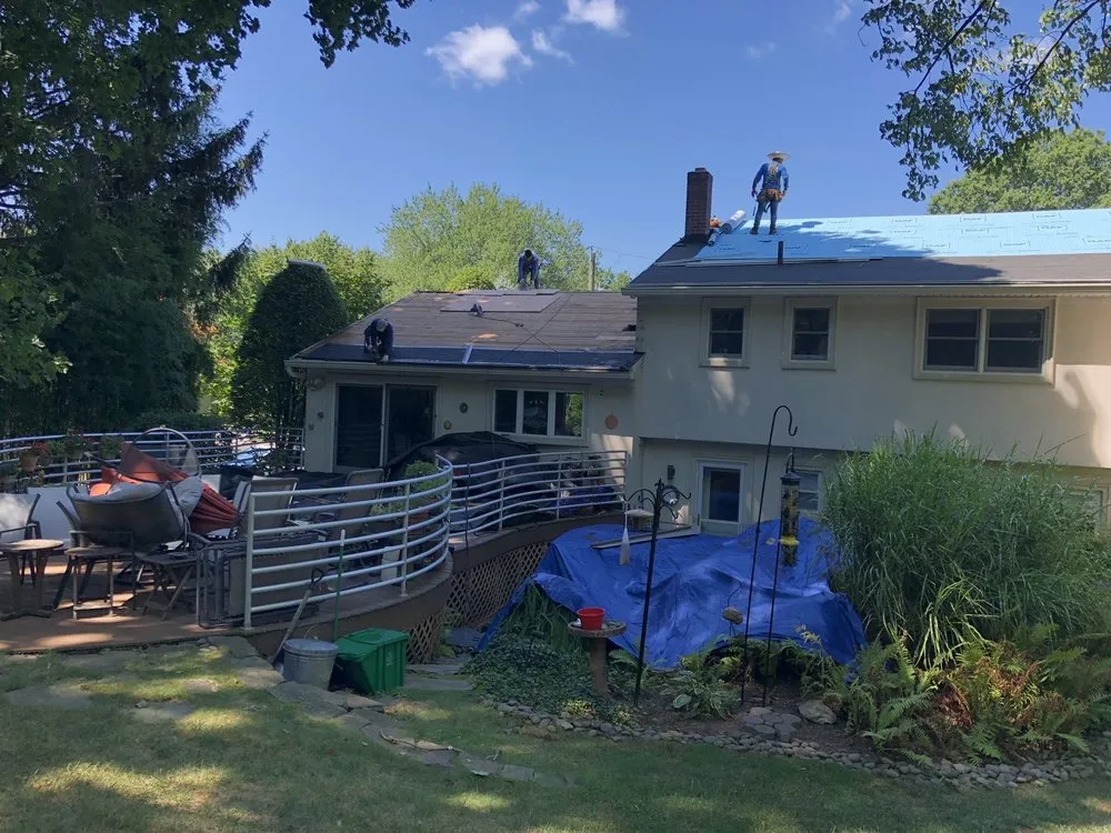 Slide of Matute Roofing