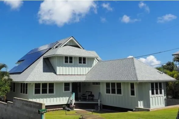 Slide of Maui Roofs & Repairs