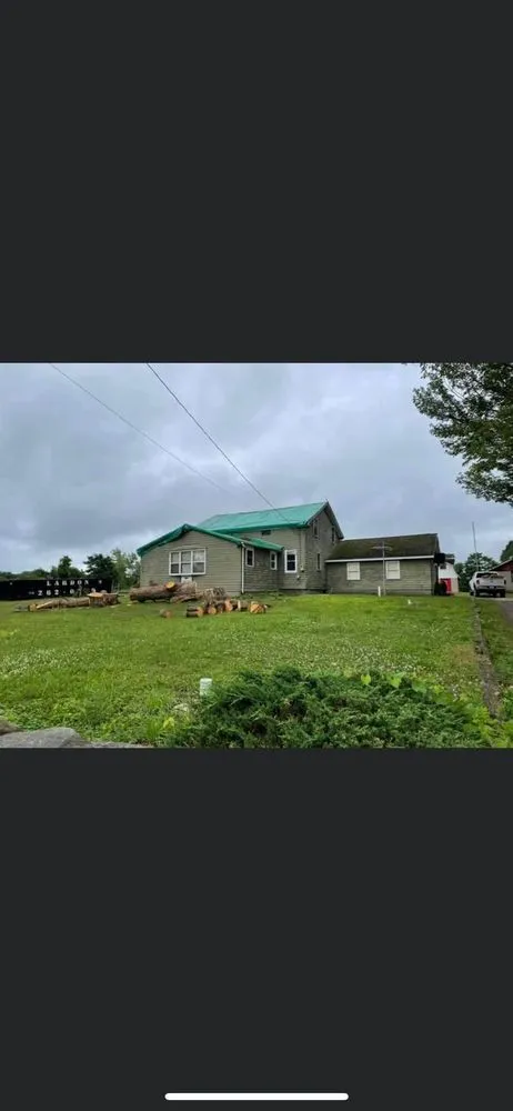 Slide of Mavbrant Construction