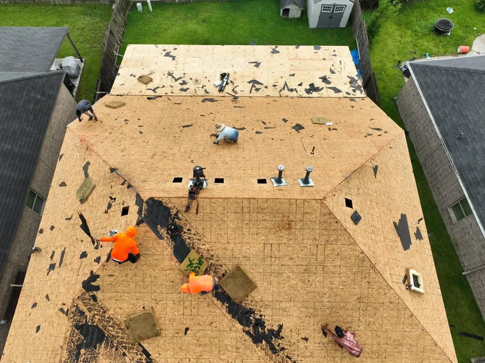 Slide of Maveric Construction