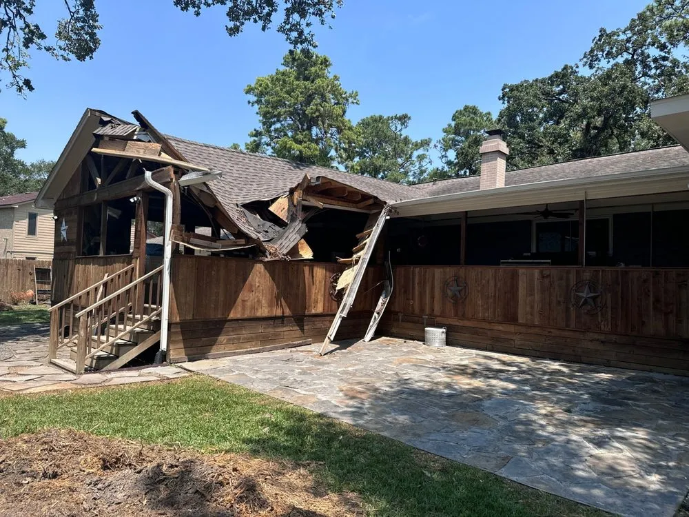 Slide of Maveric Construction