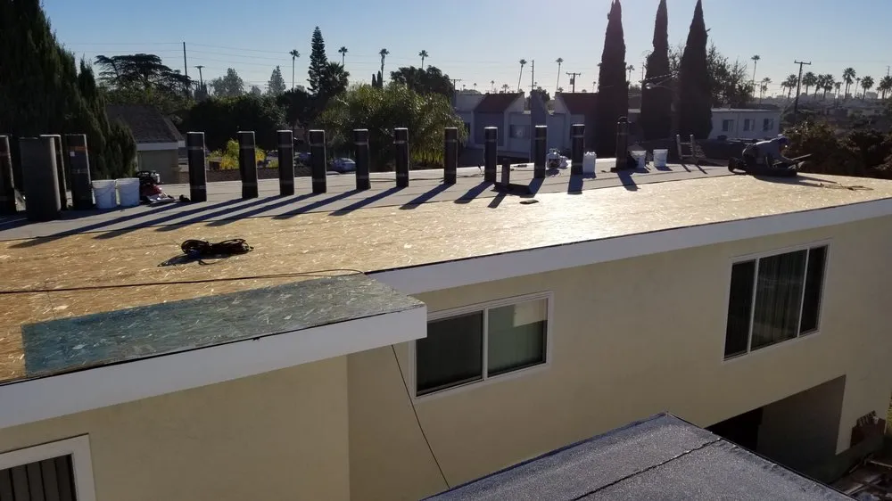 Slide of Maverick Roofing